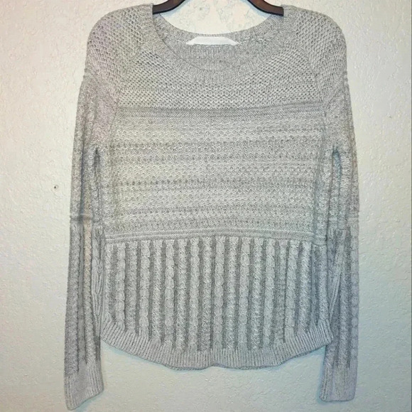 Athleta Sweaters - ATHLETA Womens Borealis Knit Sweater Small Gray Pullover Cableknit 459077